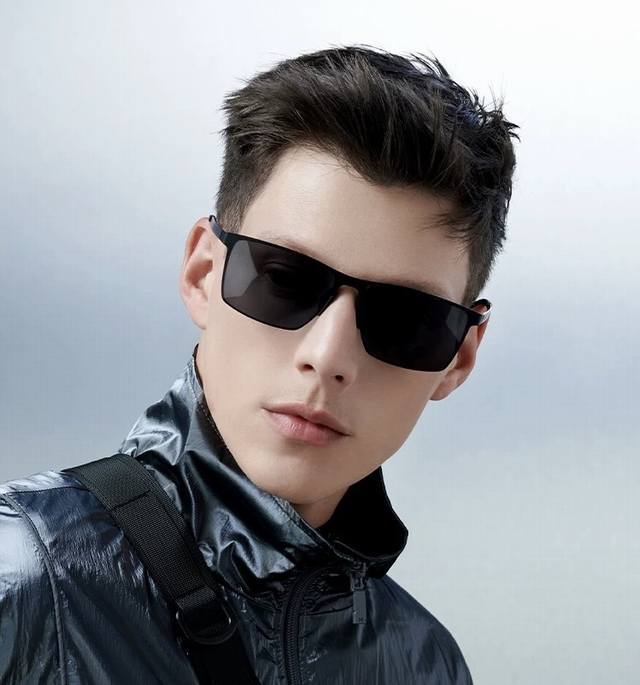 Lv men's colorful aviator polarized sunglasses Material: HD nylon thickened card