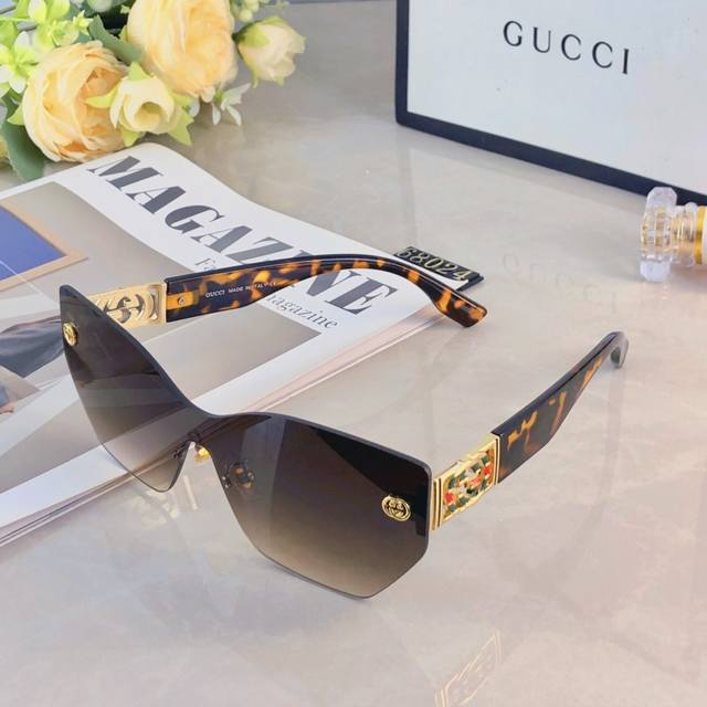 Gucc* Internet celebrity style 2025 new women's frameless high-quality comfortab