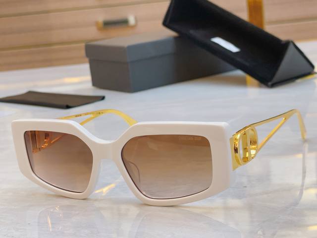 Dio* new sunglasses, Model: Dsgta53Ucr, Size: 55