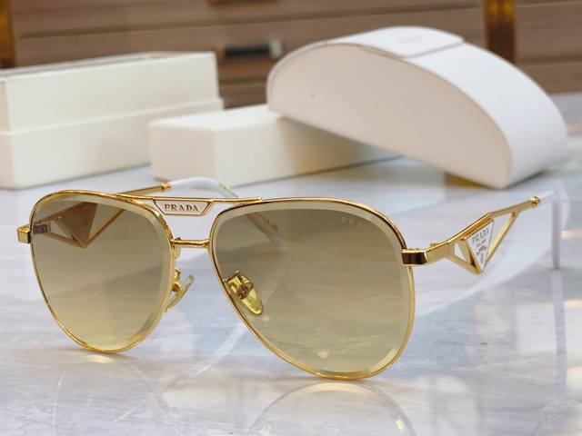 Prad* new sunglasses, Model: Spr113W, Size: 60 mouth 14-145