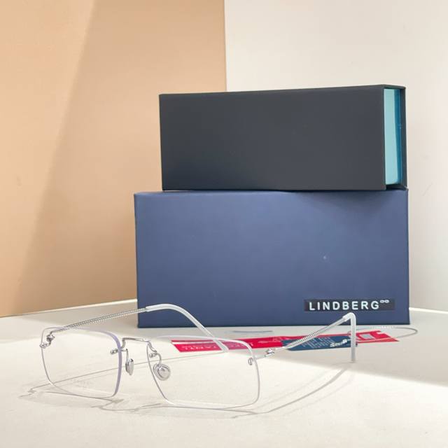 Lindber*Model