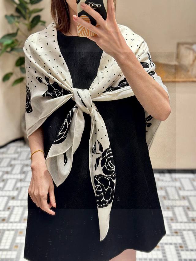 New arrival Xiaoxiangshan Camellia series single product set black Size: 140*140