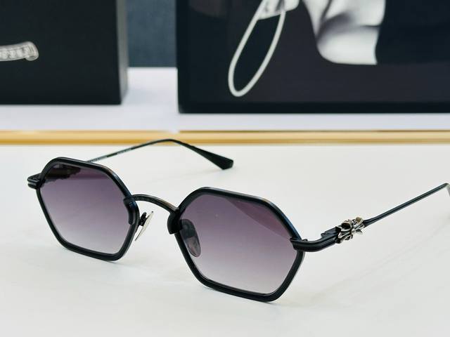Chromeheart Data Ss Size: 52 port 22-140 Exquisite thick gold two-color electrop