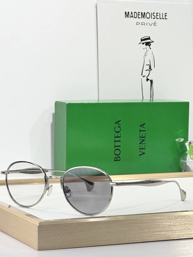 Sunglasses Photochromic Mirror Bottega Venet* Top Quality Model