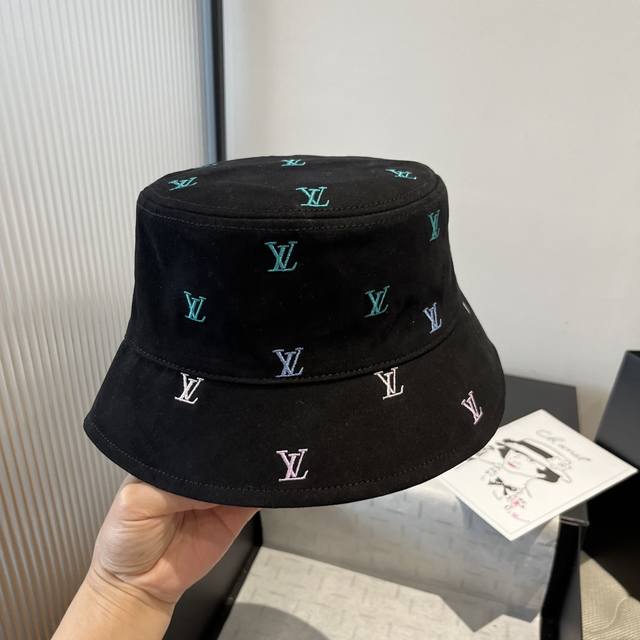 Lv new bucket hat, 25 years new counter, head circumference 57Cm