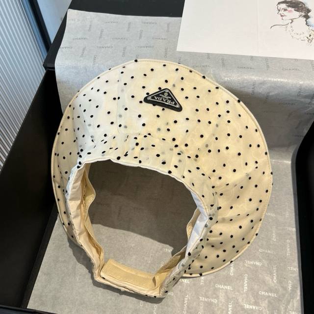 Prada new shell hat, hollow top sun hat
