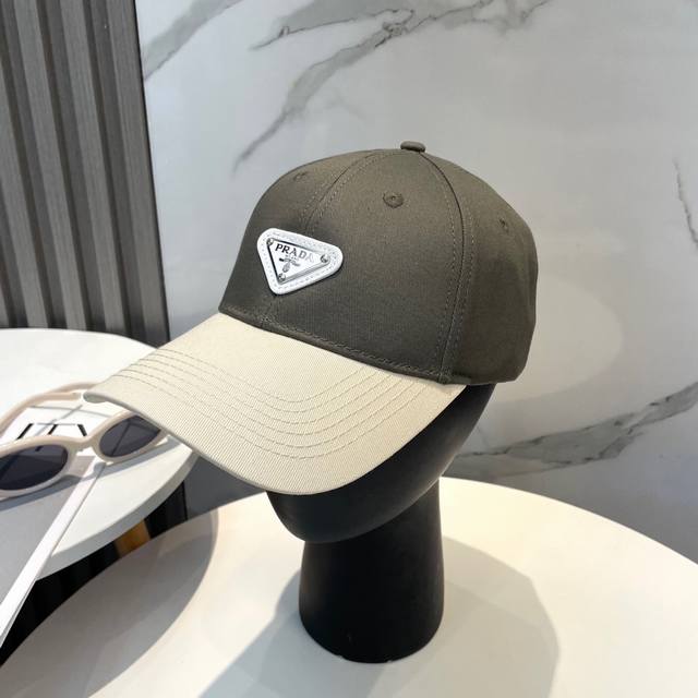 Prada's new style spring baseball cap, high quality and breathable, suitable for