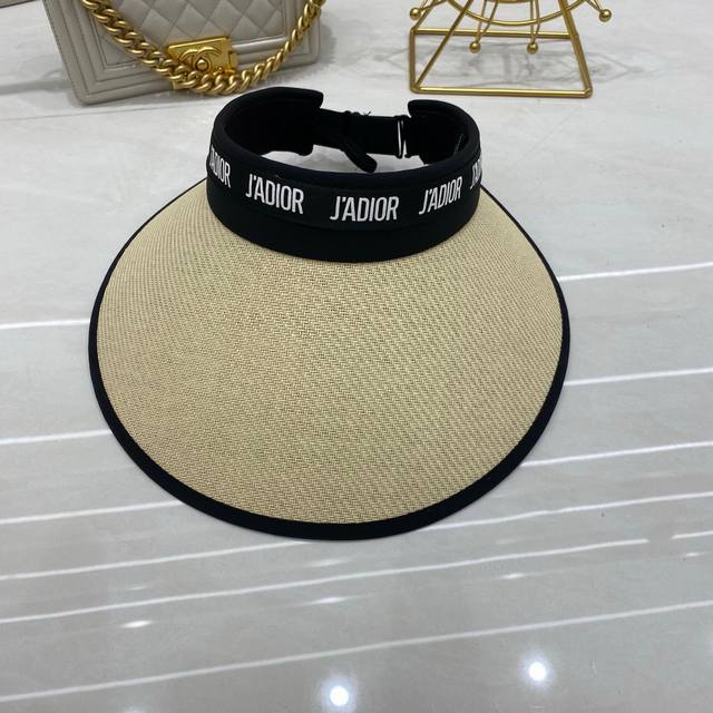 Running volume D home ~ new hollow top hat color matching edge design, the versi