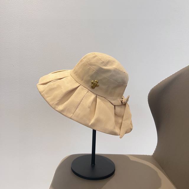 Special dust bag Lv Louis Vuitton 2025 new smooth waterproof foldable bucket hat