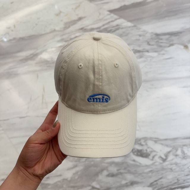 Korean fashion brand Emis new denim color baseball cap, Emis hats really have a