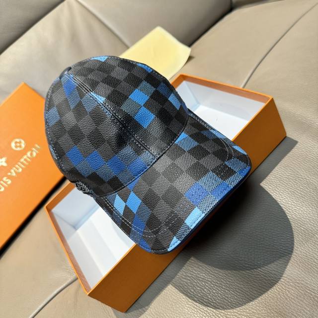 with packaging bag, Lv Louis Vuitton new original baseball cap, colorful checker