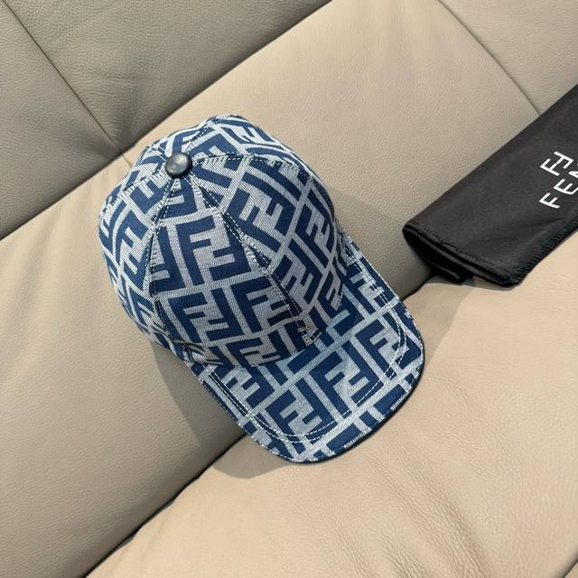 New model shipped! with box bag, Fendi new original baseball cap, double F jacqu