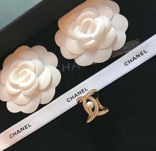 Chanel hot open open hot atmosphere pearl ring, open one size original custom ex