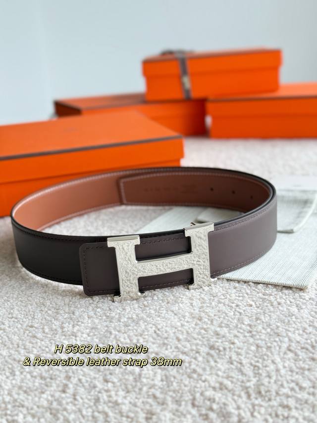 H5382 Fine hardware with imported double-sided matte calfskin Width 38mm Highly