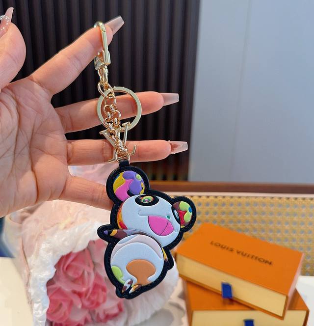 Lvjia new Louis Vuitton x Takashi Murakami joint model letter cartoon design pan