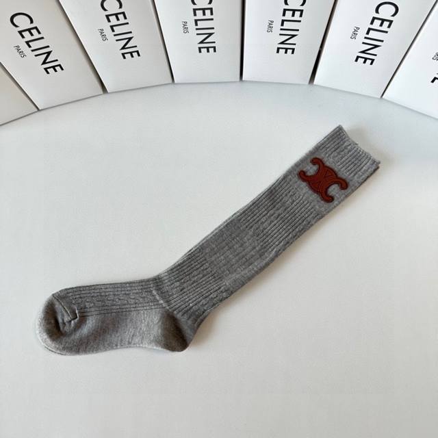 Special packaging Celine Celine hot-selling new double-needle cashmere socks, pi