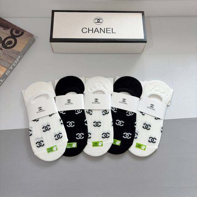 comes with packaging, 5 pairs per box Chanel's new bamboo cotton breathable boat