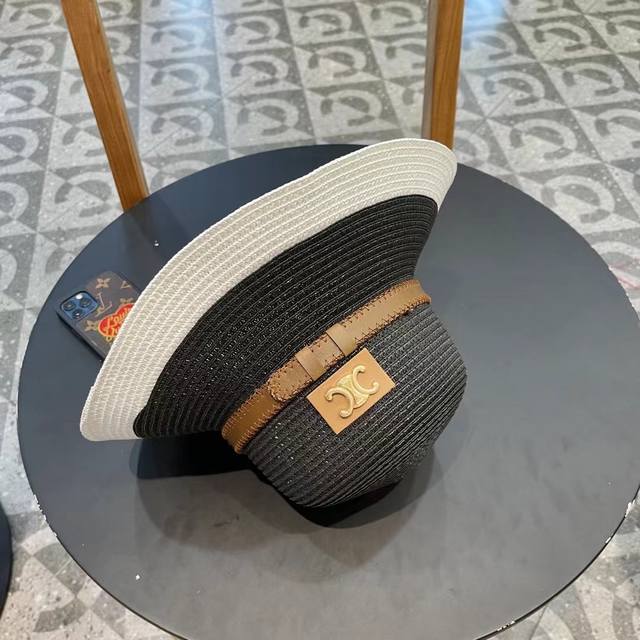 Celine's new straw sun hat basin hat beach style, simple and generous, versatile