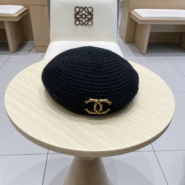 Chanel Chanel beret hat female 2025 new autumn and winter high-end literary retr