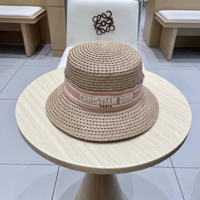 Dior new style straw hat, hat Taiwan Pp straw, head circumference 57Cm