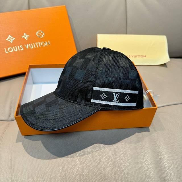 with packaging bag, Lv Louis Vuitton new original baseball cap, classic checkerb
