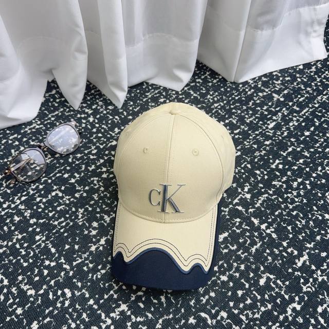 running volume Ck ~ Spring and summer new baseball cap Arc de Triomphe exclusive