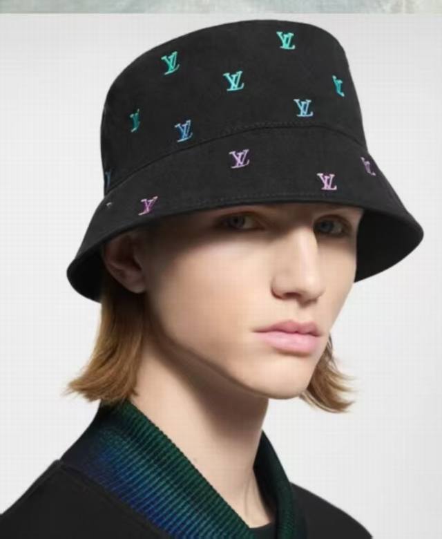 Lv Louis Vuitton bucket hat is light and breathable. Perfect version, exclusive