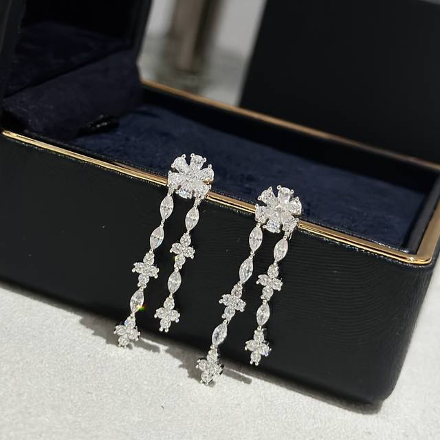 A1325 Hw Harry Winston flower tassel earrings are made from German imported S925
