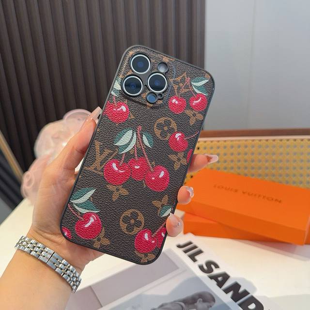 Lv fine hole full cover mobile phone case Murakami Takashi cooperation cherry pa