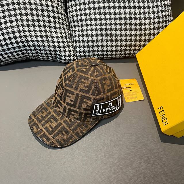 with box bag, Fendi latest original baseball cap, Fendi offset printing, hot sel
