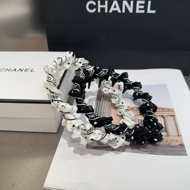 with packaging box Celine Arc de Triomphe new headband, exquisite and comfortabl