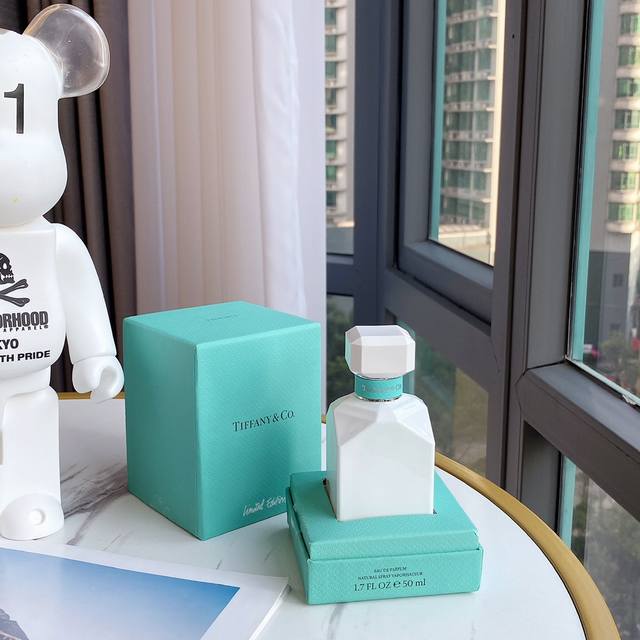 Counter quality Tiffany grandly launches the limited edition Water Ball Women's