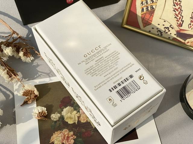 Counter quality Gucci Gucci Global Limited Alchemist's Garden - The Virgin Viole