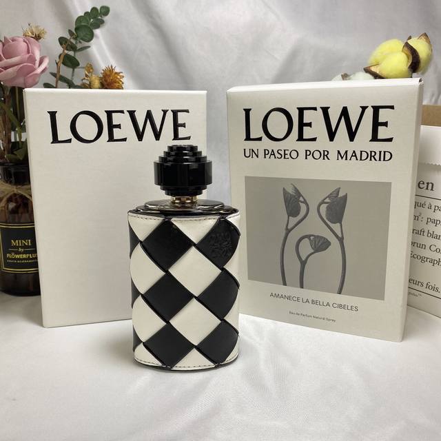 counter quality Loewe Loewe limited edition perfume leather case Amanece La Bell