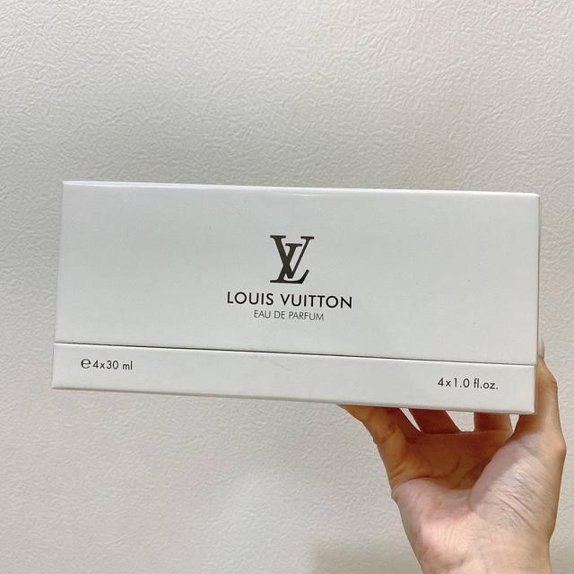 counter quality Lv medium sample perfume 4-piece set white box 4