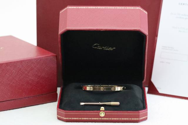New medium high version Cartier medium width Love couple bracelet High version C