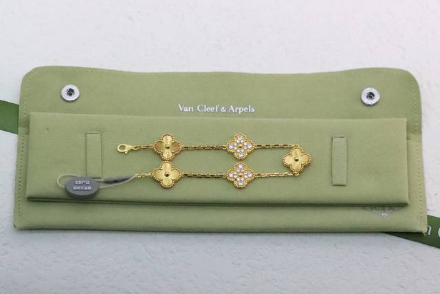 Hot-selling model recommendation Vca champagne gold laser diamond four-leaf clov