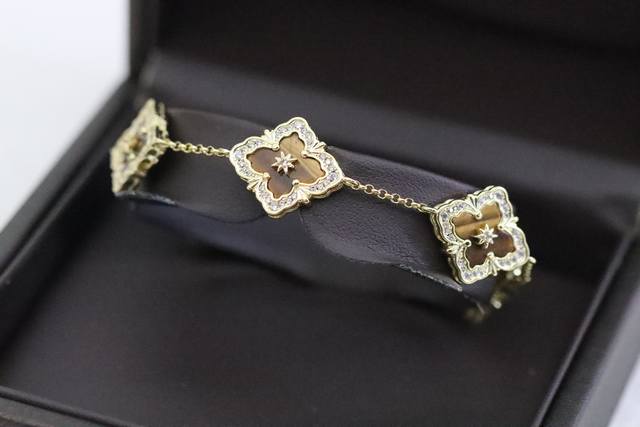 Hot-selling model recommendation Buccellati Palace Style Full Diamond Tiger Eye