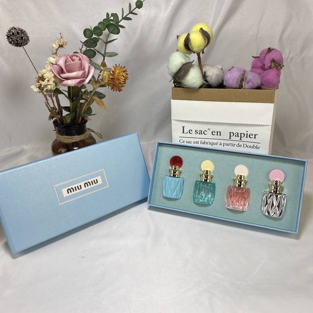 Counter quality Q version Miumiu perfume Miu Miu four-piece set, 4