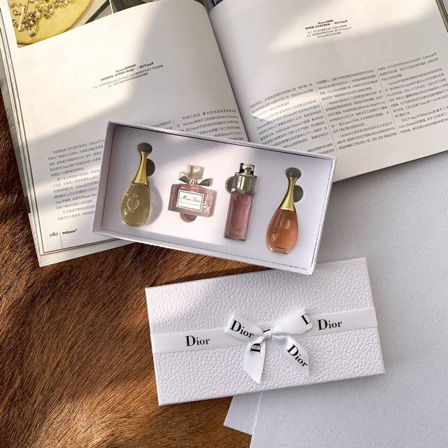 Counter quality Ccj.Dior Dior perfume Q version sample four-piece set The four t