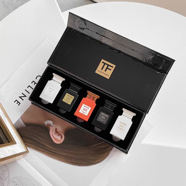 Counter quality Tf small sample perfume five-piece long set, with gift bag 5*10M