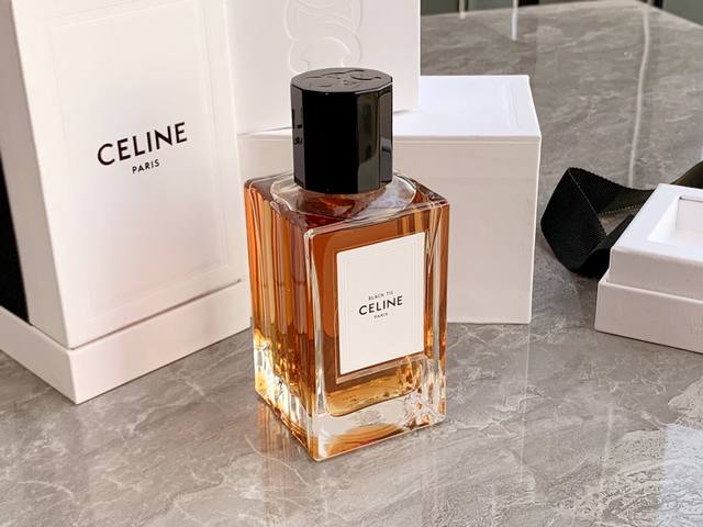 Counter quality 4 Black Tie-Dress Scent ingredients: iris root, cedar, moss, van