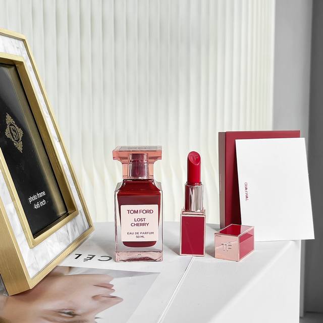Counter quality Tf Cherry 50ml, Tf limited edition lipstick set! Red is always a