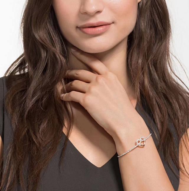 Swarovski My Hero's Tightening Bracelet This bracelet combines a variety of meta