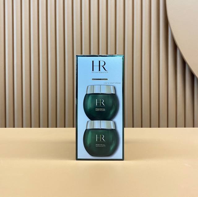 General Helena Green Aquarius Day and Night Cream Two-piece Set! Contains: Day C