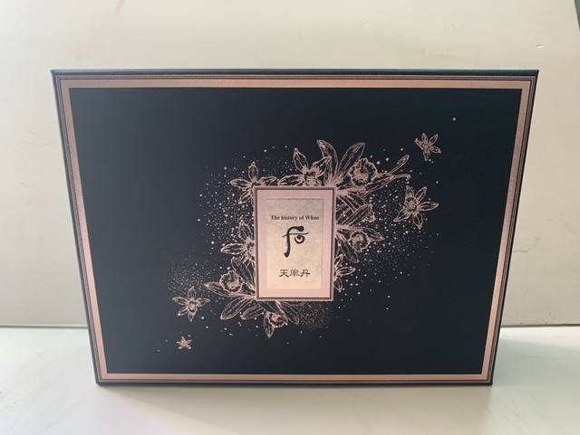 Tong can be equipped with gift bag + Chinese label, matching packaging materials