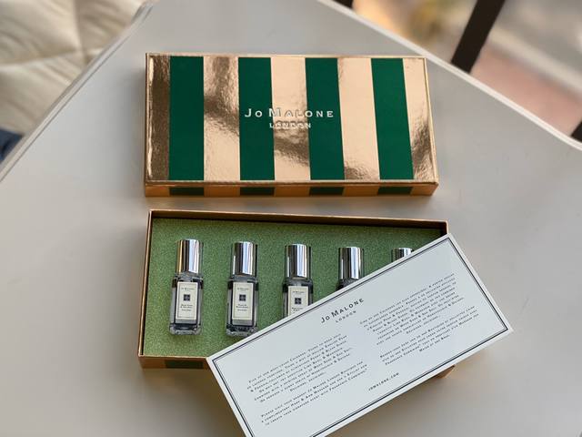 Counter quality Jo Malone limited edition perfume Jo Malone Christmas limited ed