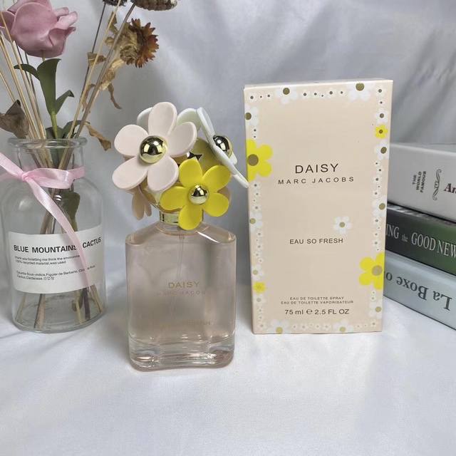Counter quality Marc Jacobs Daisy Pink Sweet Daisy Flower Women's Eau de Toilett