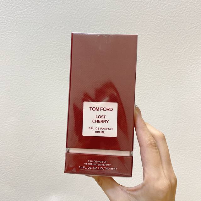 Counter quality Tf Lost Cherry Perfume Ml with rose and a light almond aroma. Th