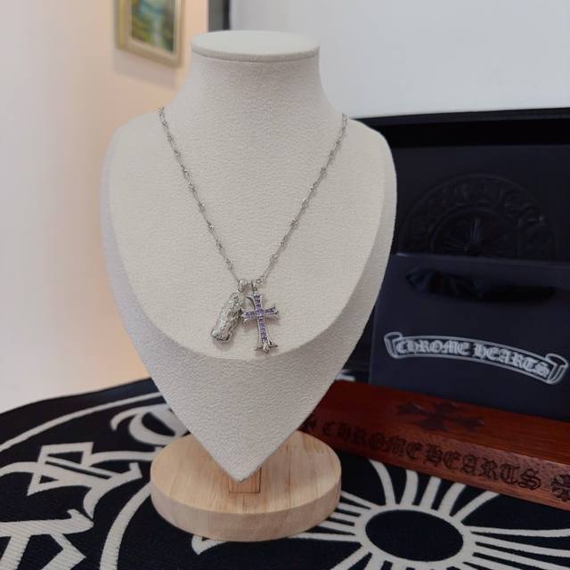 New counter quality Chrome Hearts Chrome Hearts purple diamond cross necklace wi